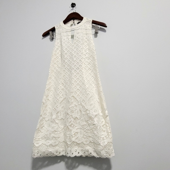 MinkPink Lace Backless Dress - Size US XS - Picture 3 of 7